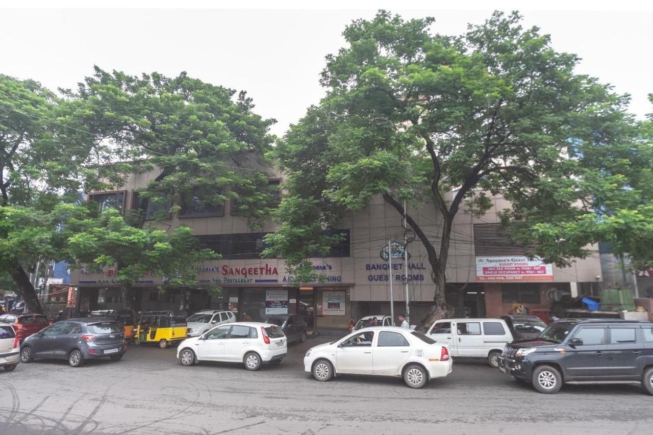 Oyo 19674 Apoorva'S Guest House Chennai Exterior foto